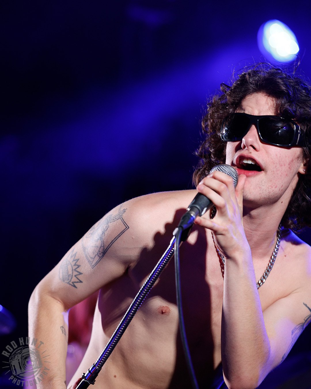 26 - Purple Disturbance at Waves 12-12-25_Rod Hunt_E3A5940